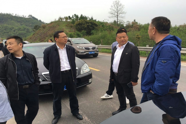 4.14蓮都區(qū)領(lǐng)導(dǎo)赴現(xiàn)場調(diào)研，關(guān)心支持公司發(fā)展后勁